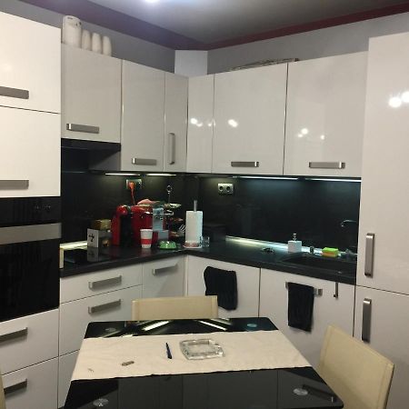 Lovely Sofia Apartment Katerina With Free Parking Exterior photo