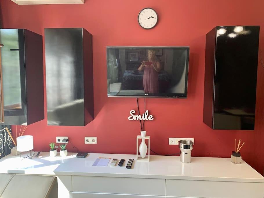 Lovely Sofia Apartment Katerina With Free Parking Exterior photo