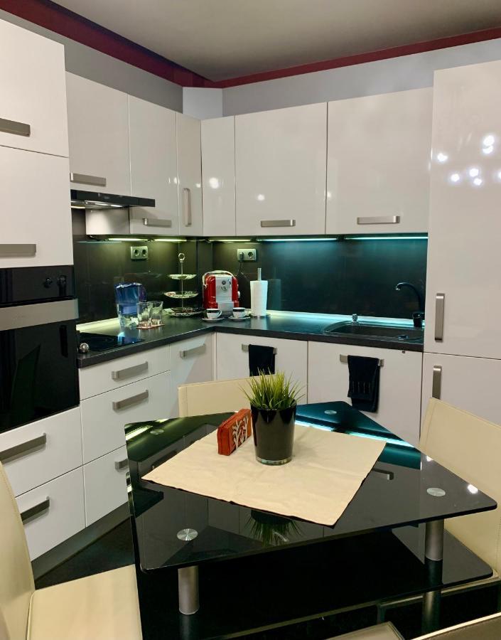 Lovely Sofia Apartment Katerina With Free Parking Exterior photo